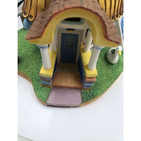 Dept 56 Storybook Village MOTHER GOOSE BOOK CELLAR. No Light - Picture 12 of 16
